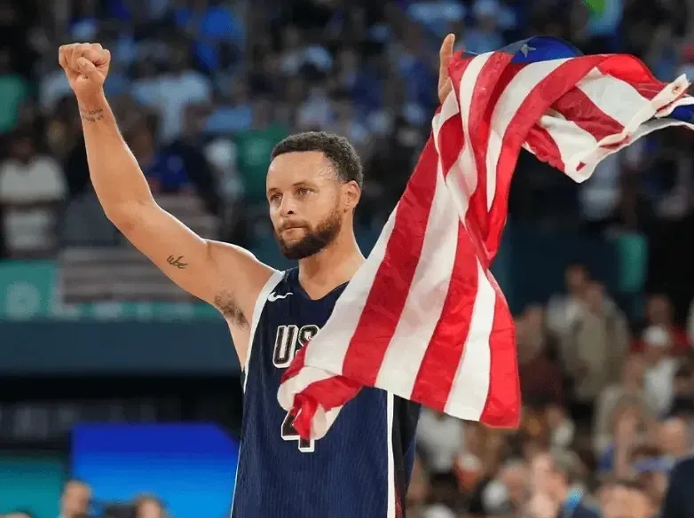 法国队实力强大，夺得国际篮坛重要奖项