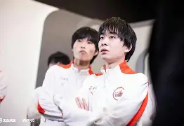 九州娱乐VIP-红军主场大胜德甲劲旅，晋级下一轮